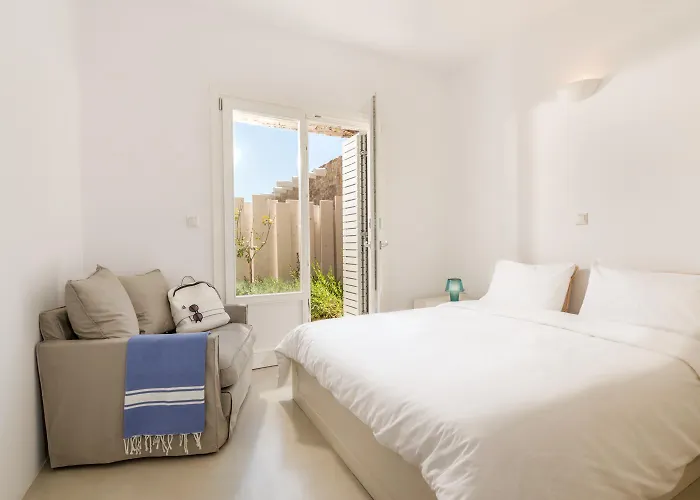 Villa Beachfront House 50m From The